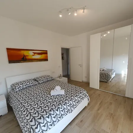 Parco Del Levante 아파트 *